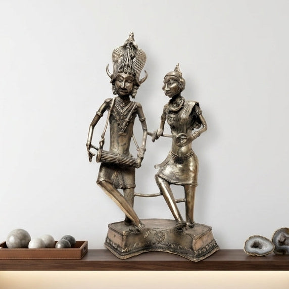 The Dancing Tribal Couple (Big) – Dhokra Metal Art
