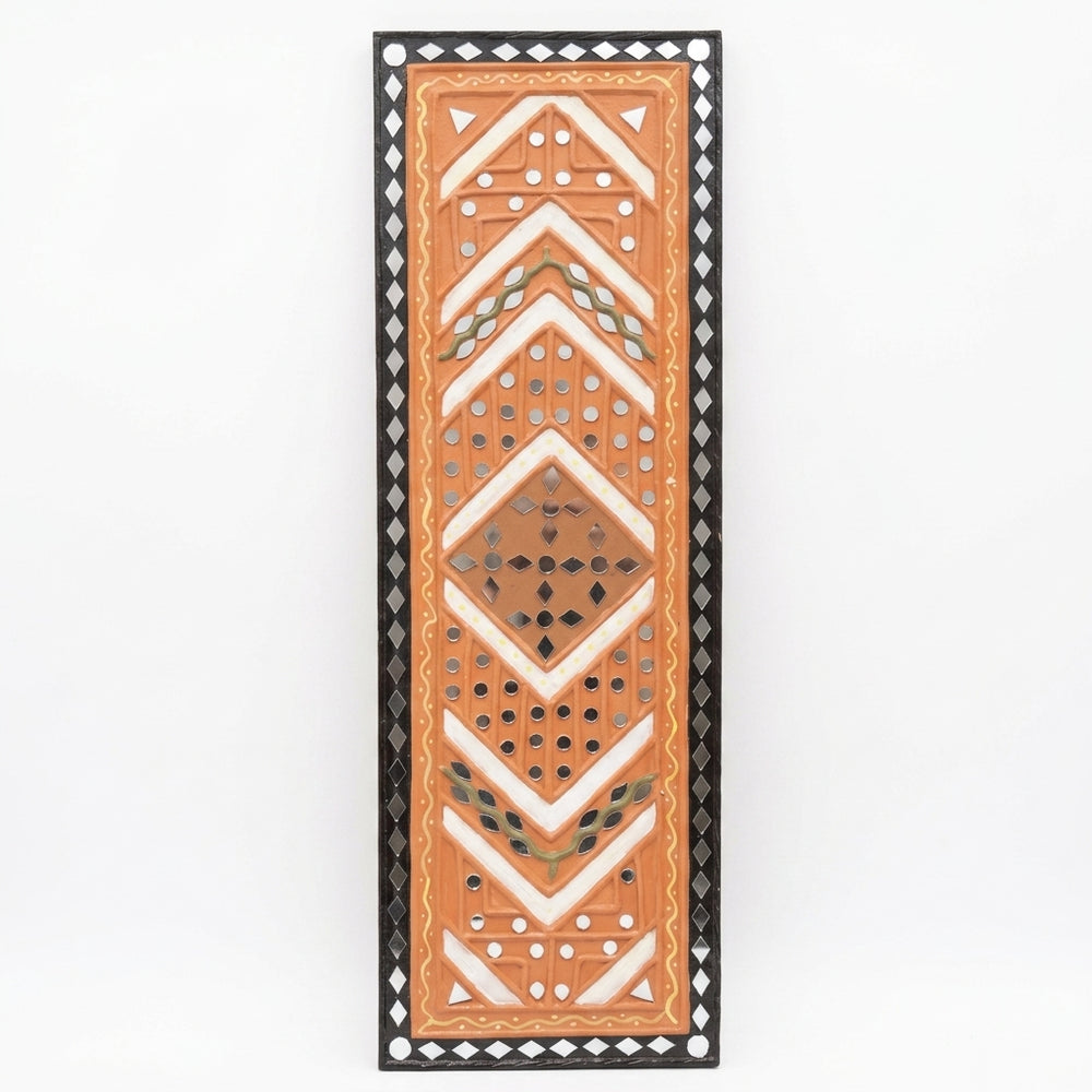 Diamond Motif Lippan Mirror Wall Art