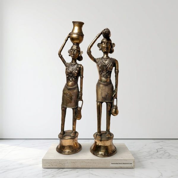 Lady Carrying a Brinjal (Set of 2) – Dhokra Metal Art