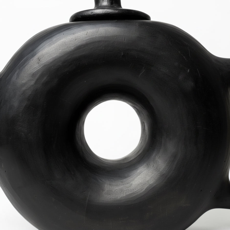 Longpi Pottery Kettle – Black Clay Handmade Art