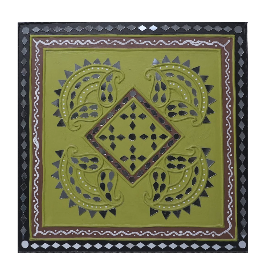 Paisley Harmony - Lippan Mirror Wall Art, handmade Lippan mirror wall art from Kutch, India