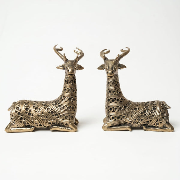 The Sitting Deer Pair (Set of 2) – Dhokra Metal Art